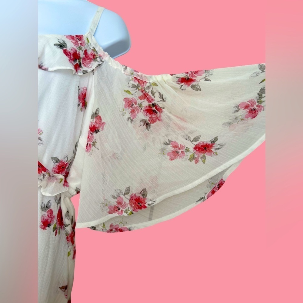 TORRID COLD SHOULDER FLORAL BLOUSE - Picture 5 of 6